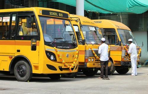 मुंबई में बढ़ेगा स्कूल बस का किराया, पेरेंट्स को झटका