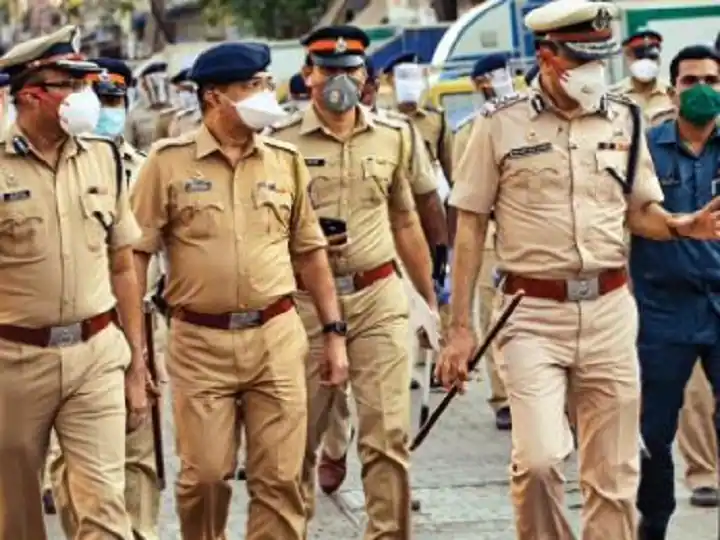 मुंबई पुलिस ने फ्रेंड्स क्लिप के साथ पीछा करने के खिलाफ जागरूकता फैलाई